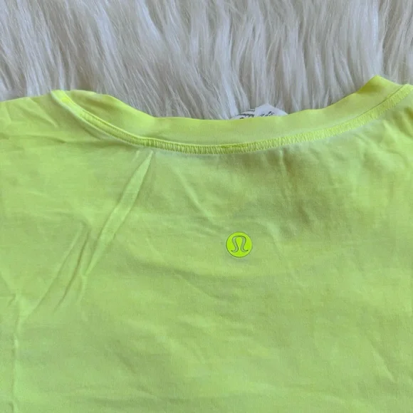 Lululemon Cates Tee Fade - Picture 7 of 8